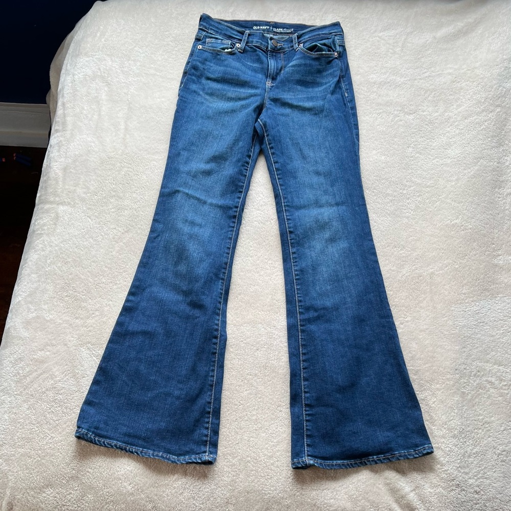Old Navy Flare Jeans, Size 4 Petite